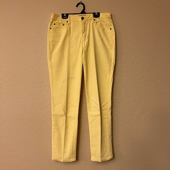 Earl Jean Yellow Straight Fit Jeans - Picture 12 of 16